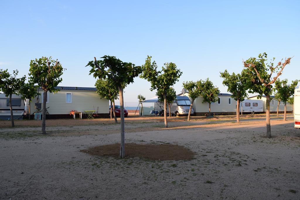 Camping El Pinar Platja Santa Susanna Exteriér fotografie