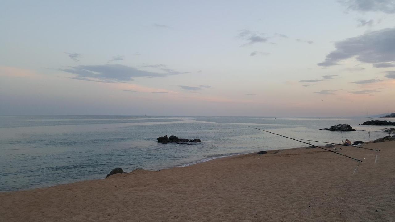 Camping El Pinar Platja Santa Susanna Exteriér fotografie